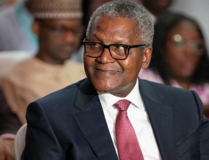 Nigerian billionaire Aliko Dangote eyes US$1 billion industrial expansion in Zimbabwe
